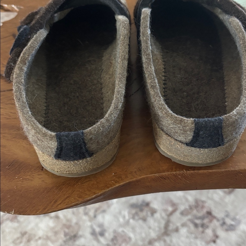 Haflinger Tan and Black Felt Mules with Button Straps - Picture 7 of 7